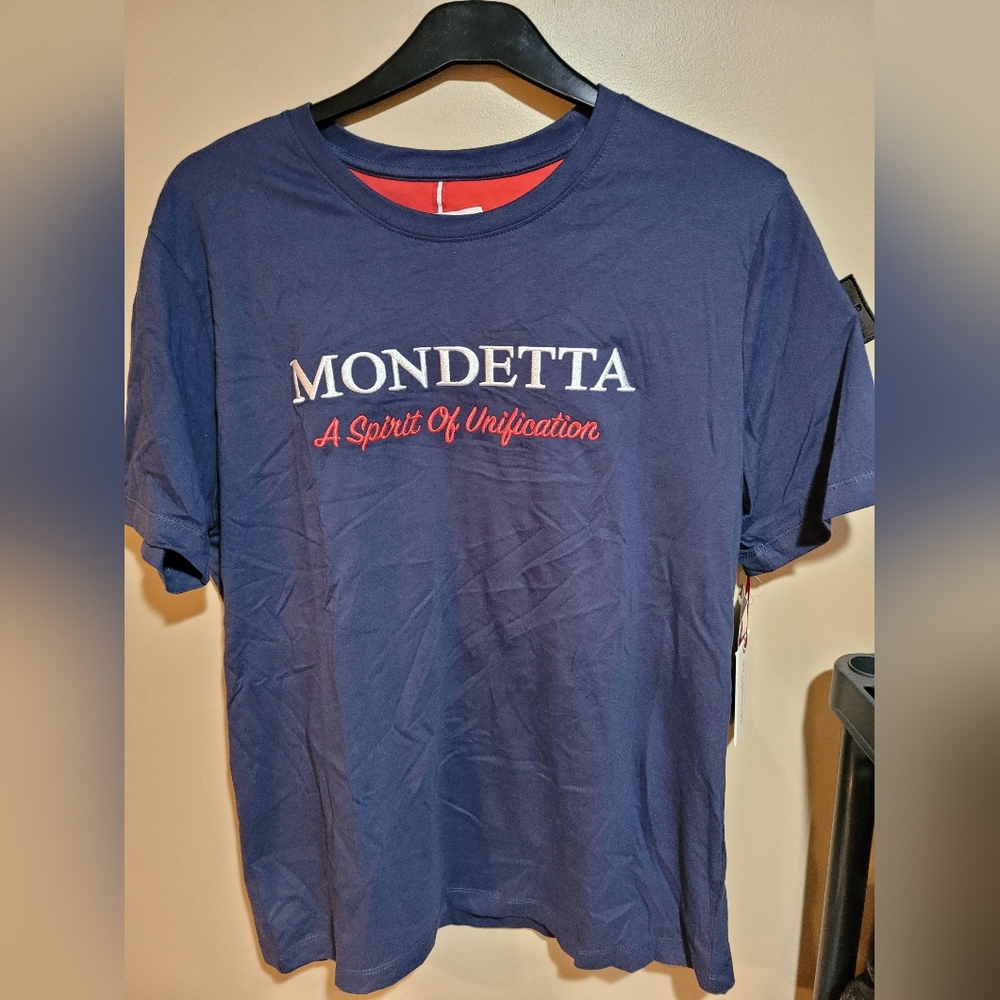 Brand new Mondetta Tee